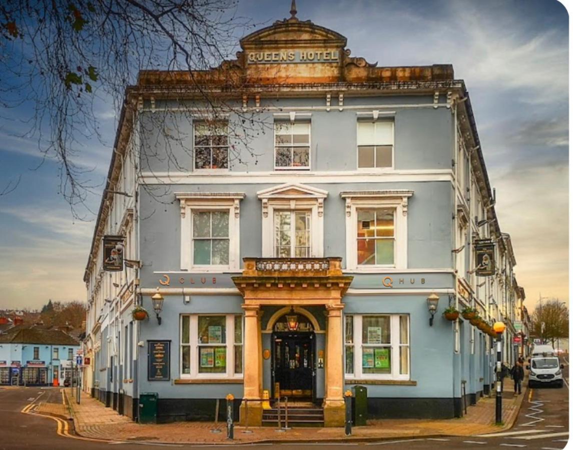 Queens Hotel Newport  Exterior foto